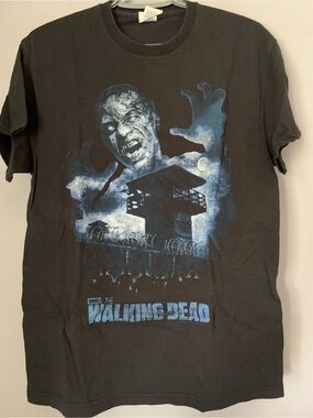 The Walking Dead Zombie Unisex Medium Graphic T Shirt